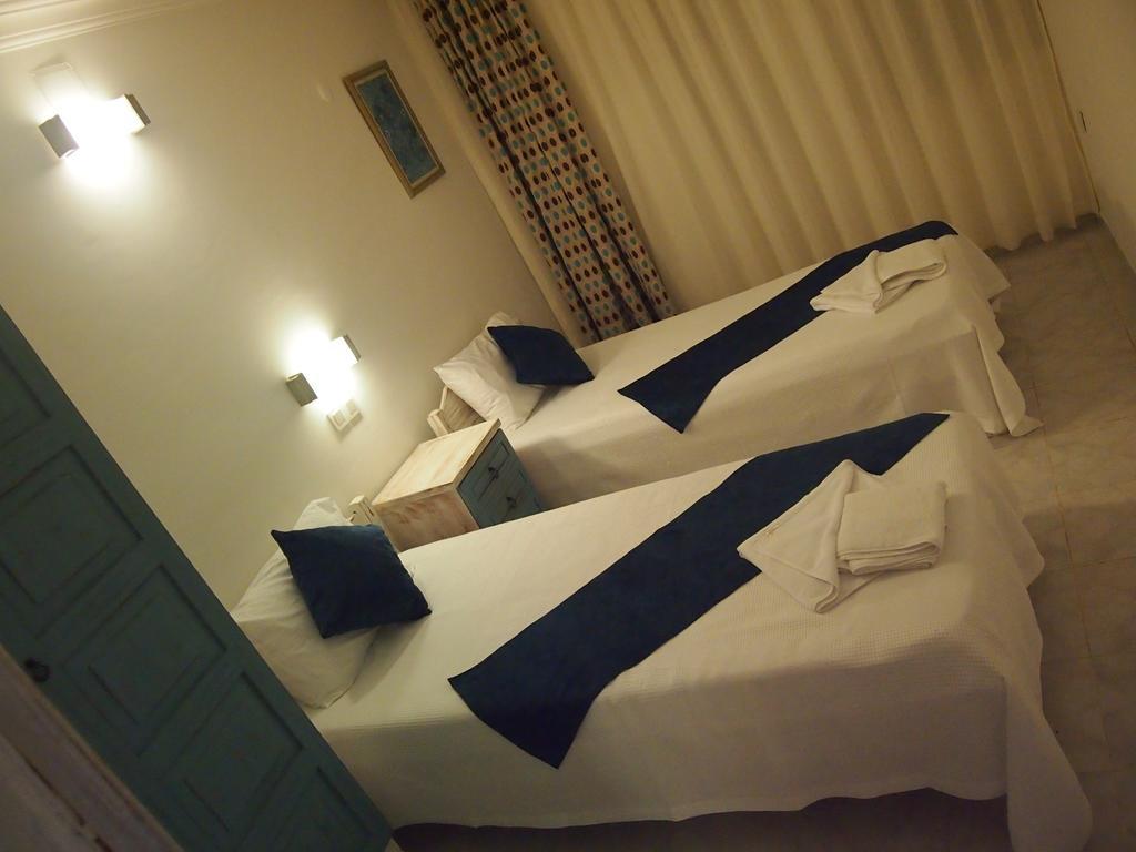 Aparthotel Ozcem Apart Fethiye Exteriér fotografie