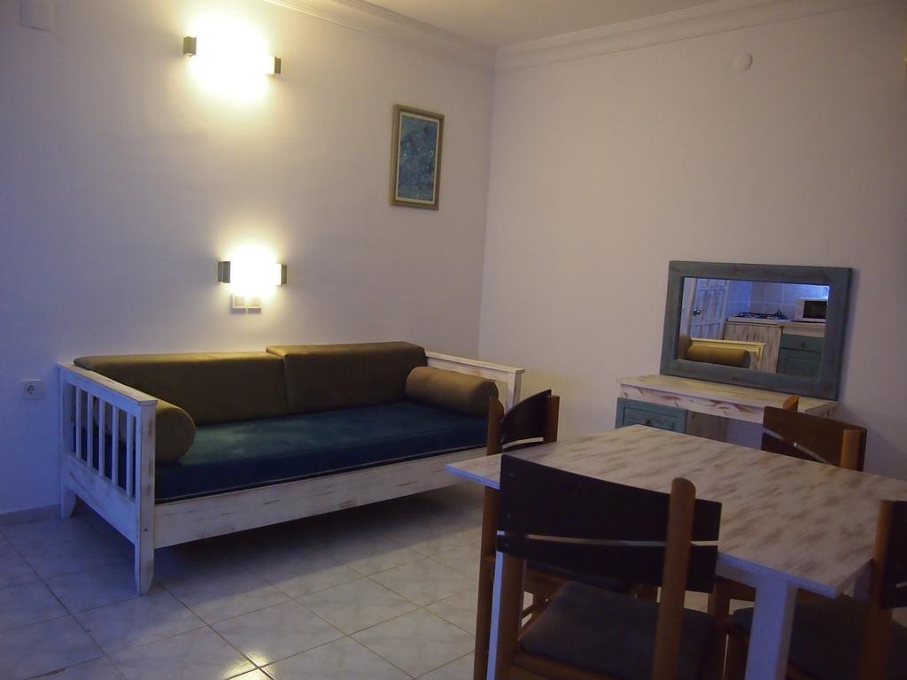 Aparthotel Ozcem Apart Fethiye Pokoj fotografie