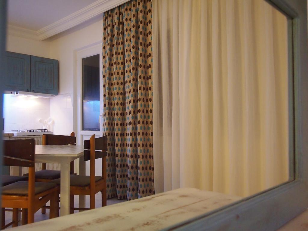 Aparthotel Ozcem Apart Fethiye Exteriér fotografie