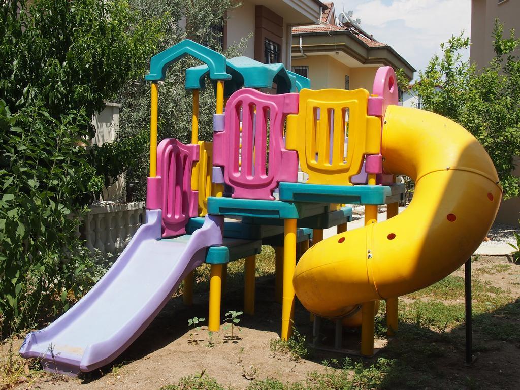 Aparthotel Ozcem Apart Fethiye Exteriér fotografie
