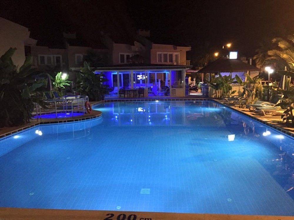 Aparthotel Ozcem Apart Fethiye Exteriér fotografie